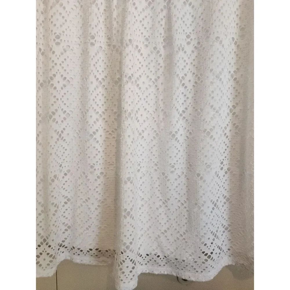 F75 Christopher & Banks Women’s White Sleeveless Lacy Lined Blouse - Picture 5 of 16